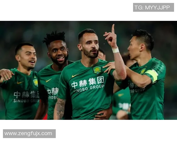 成都篮球队反击战术解析：深度剖析其成功背后的秘密与策略